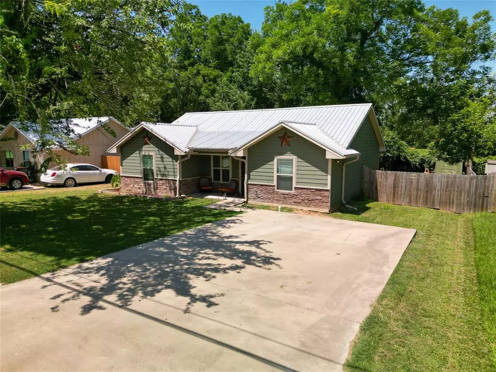 Paris, TX 75460,425 NW 19TH Street