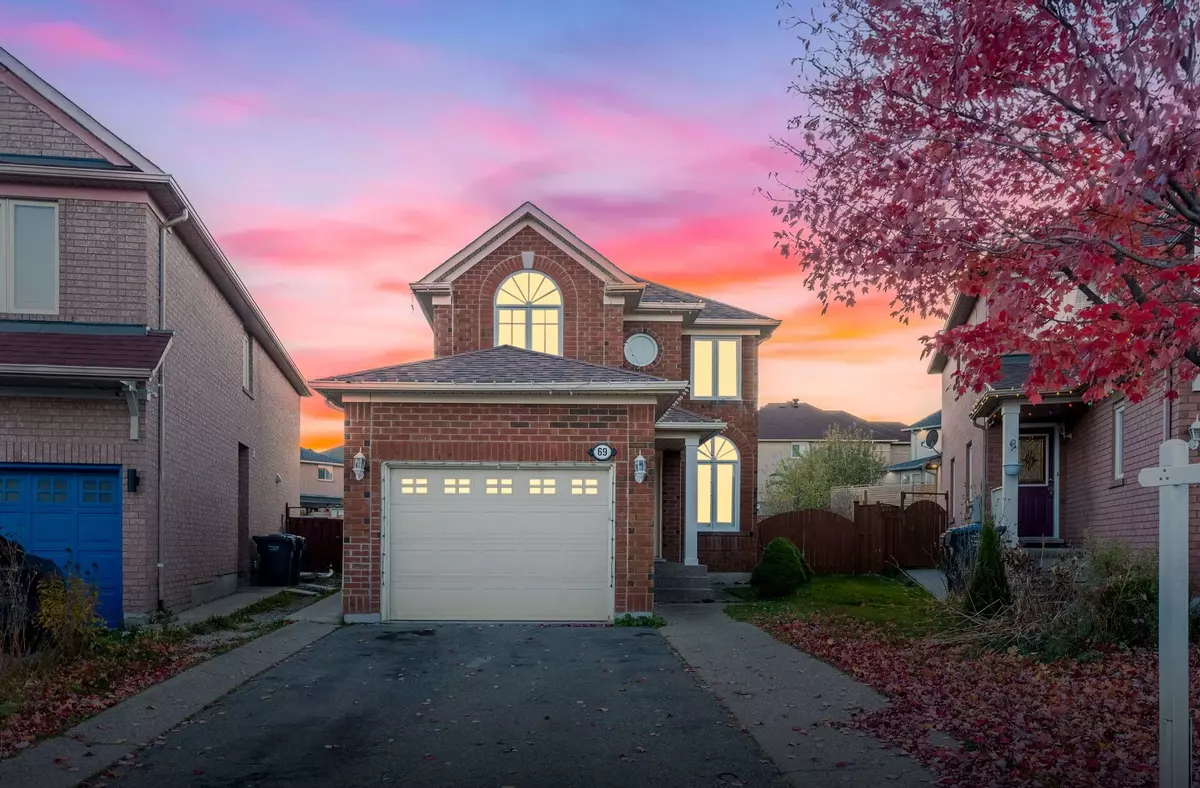 Brampton, ON L6R 2M4,69 Narrow Valley CRES