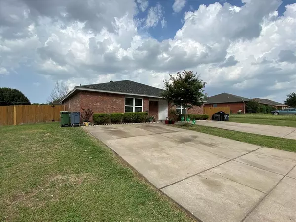 Mansfield, TX 76063,607 Kings Way Drive