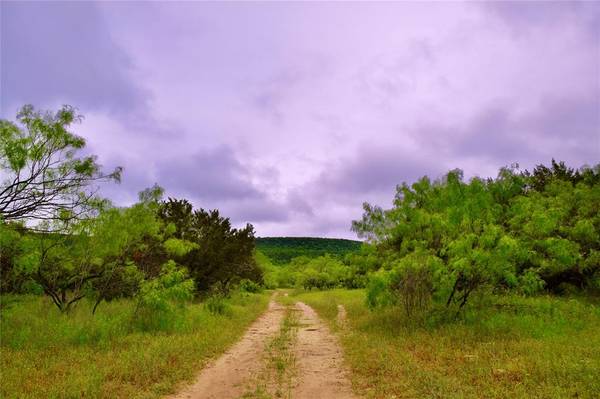 Gordon, TX 76453,900 Calhoun