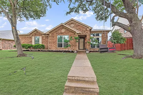 1824 Sandcastle Trail,  Mesquite,  TX 75149