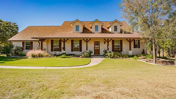 2812 Wind Mill Court,  Tolar,  TX 76476