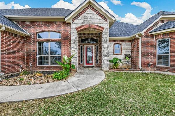 Weatherford, TX 76085,307 Ellis Creek Court