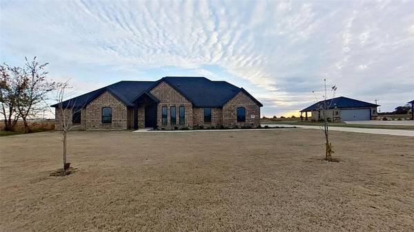 1165 Deerfield Drive, Wills Point, TX 75169