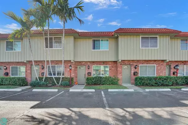 Wilton Manors, FL 33305,120 NE 20th Ct  #5D