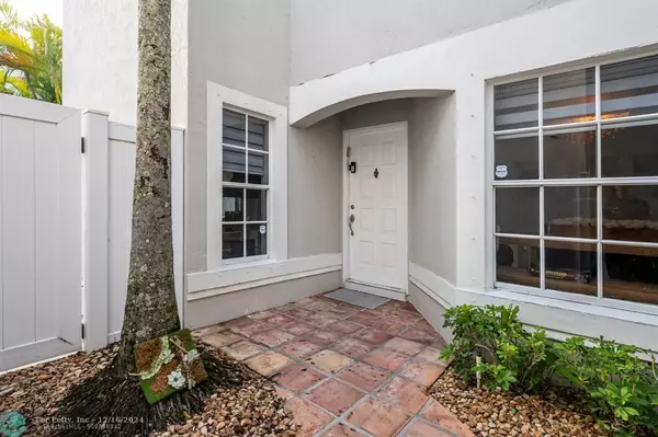 Weston, FL 33326,878 Garnet Cir