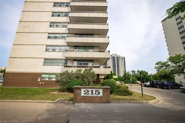 Niagara, ON L2T 3J7,215 Glenridge AVE E #809