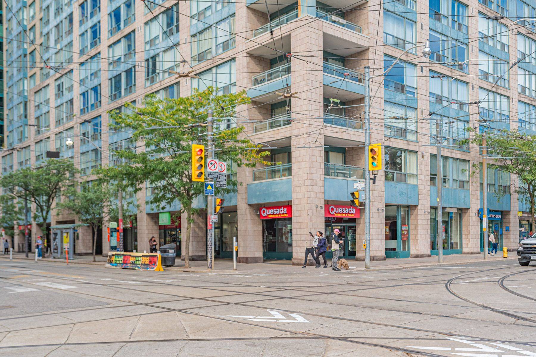 Toronto C08, ON M5C 2V8,54 Church ST #GR24