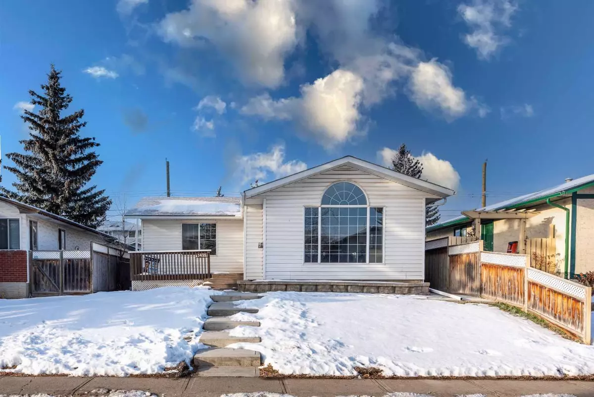 Calgary, AB T2A 3L3,1435 42 ST NE