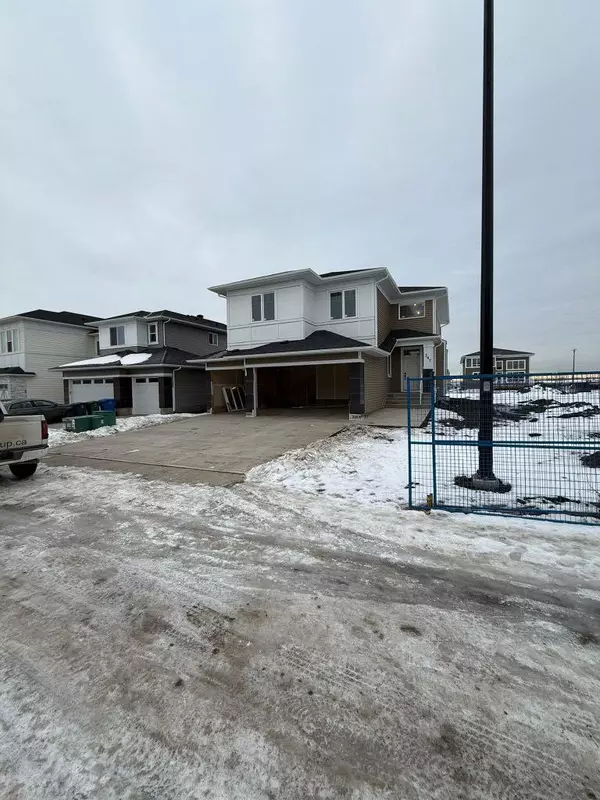 347 Chelsea Passage, Chestermere, AB T1X 2P5