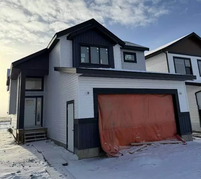 14 Ian WAY, Sylvan Lake, AB T4S 0W5