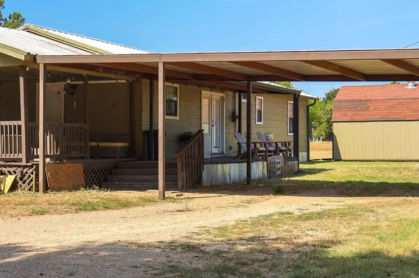 Cooper, TX 75432,255 County Road 1050