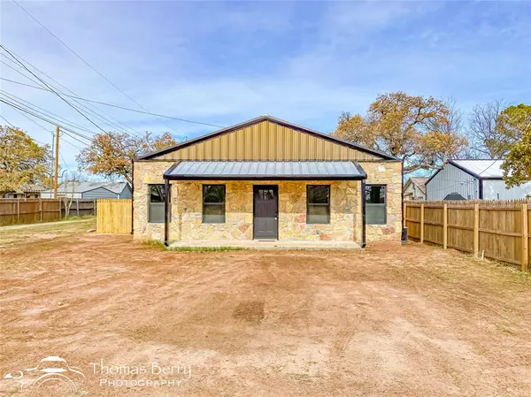 Clyde, TX 79510,210 5th