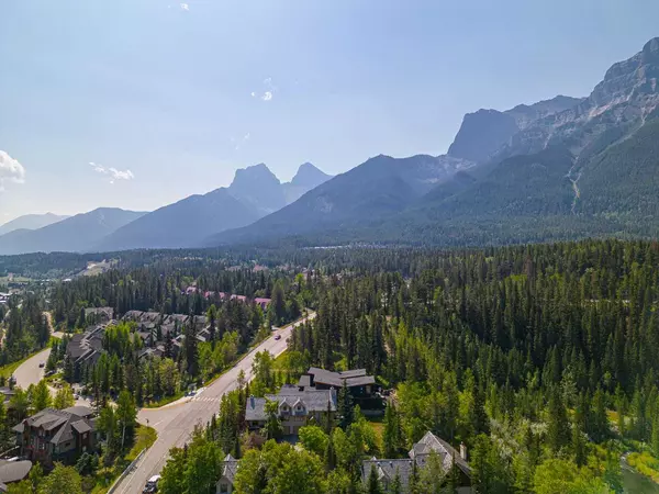 Canmore, AB T1W2M3,107 three sisters DR