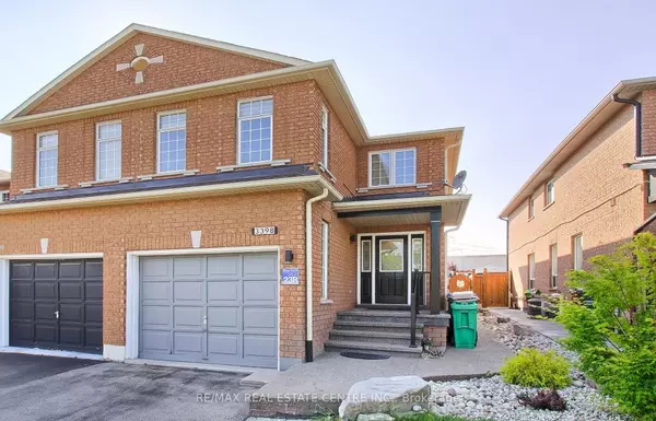 3398 Crimson King CIR, Mississauga, ON L5N 8M9