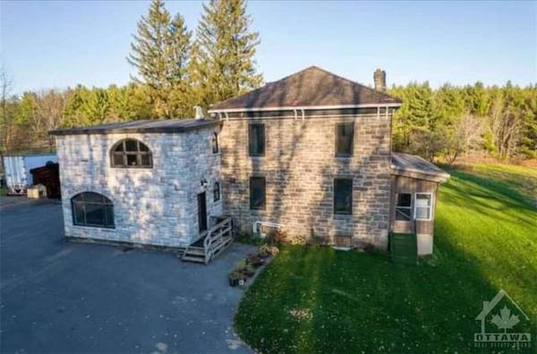 6327 PURCELL RD, South Glengarry, ON K6H 7R7