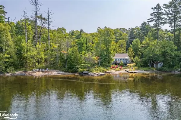 Lake Of Bays, ON P0B 1E0,3716 BRUNEL RD