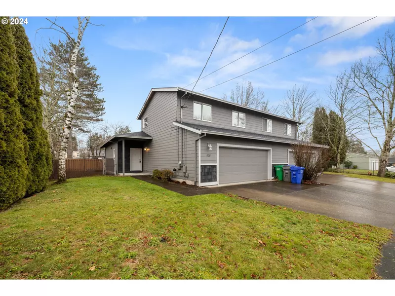 808 SE FRANCIS AVE, Gresham, OR 97080