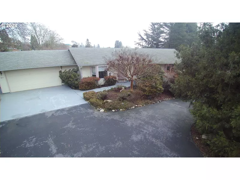 875 NE ORCHARD DR, Myrtle Creek, OR 97457