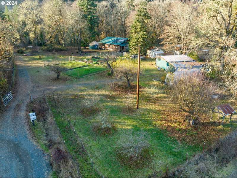 22805 WILLOW LN, Veneta, OR 97487