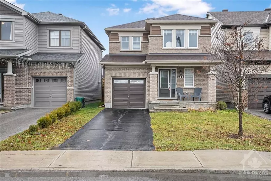 422 COUNTRY GLEN WAY, Kanata, ON K2T 0H9