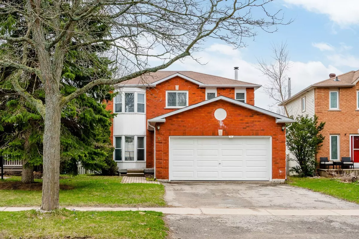 Barrie, ON L4N 7A3,9 Penton DR