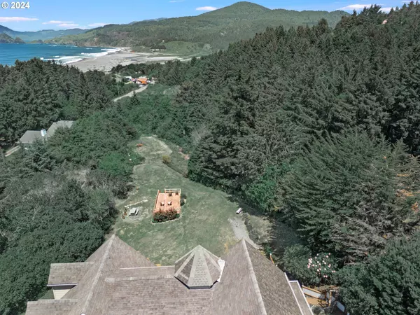 Gold Beach, OR 97444,95161 HORIZON DR