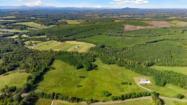 Appomattox, VA 24522,1433 Piney Mountain RD