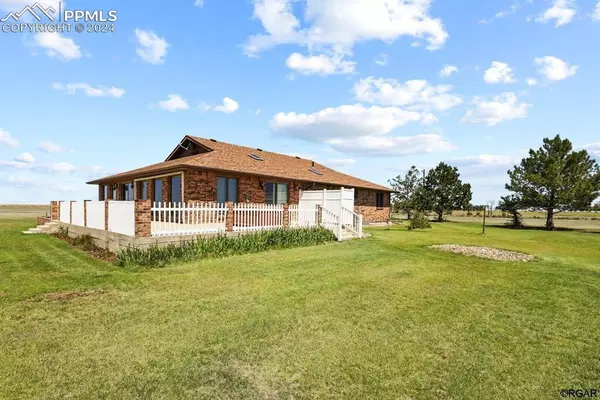 Karval, CO 80823,7614 County Road 29