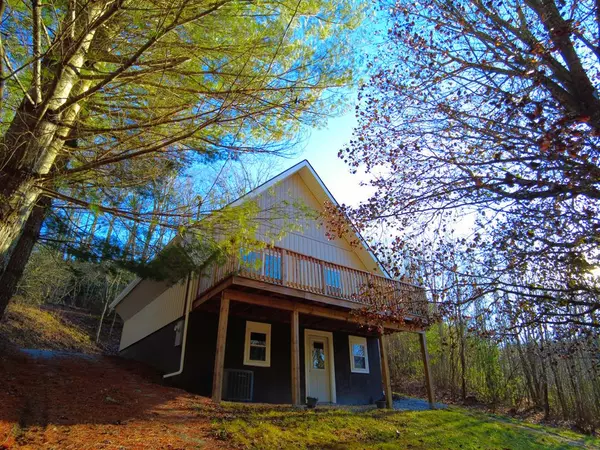 60 Viewpoint Ln, Troutdale, VA 24378