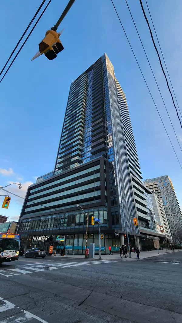 125 Redpath AVE #1911, Toronto C10, ON M4S 0B5