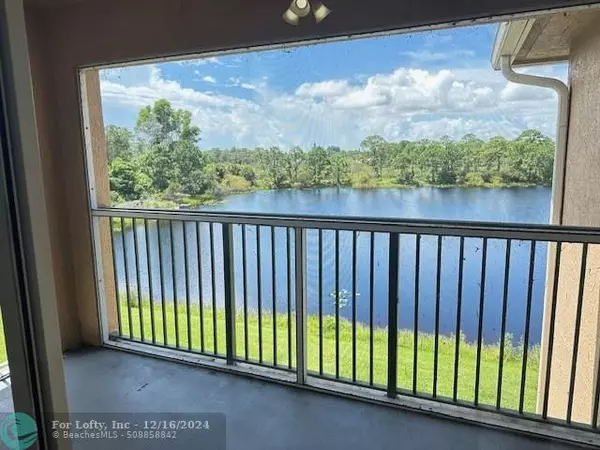 3696 NW Mediterranean Ln  #308, Jensen Beach, FL 34957