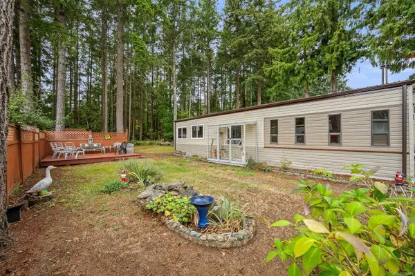 Comox, BC V9M 3Z4,2065 Austin Rd