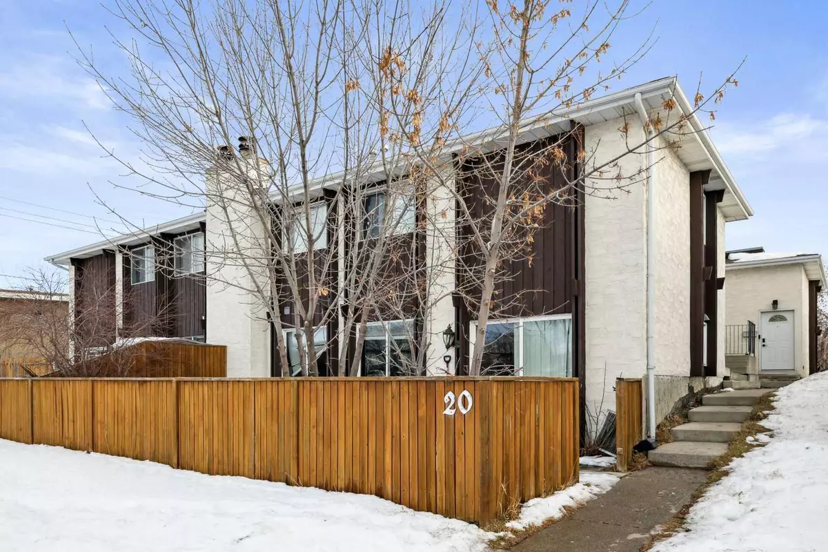 Calgary, AB T2K4Z3,20 Huntley Close NE #4