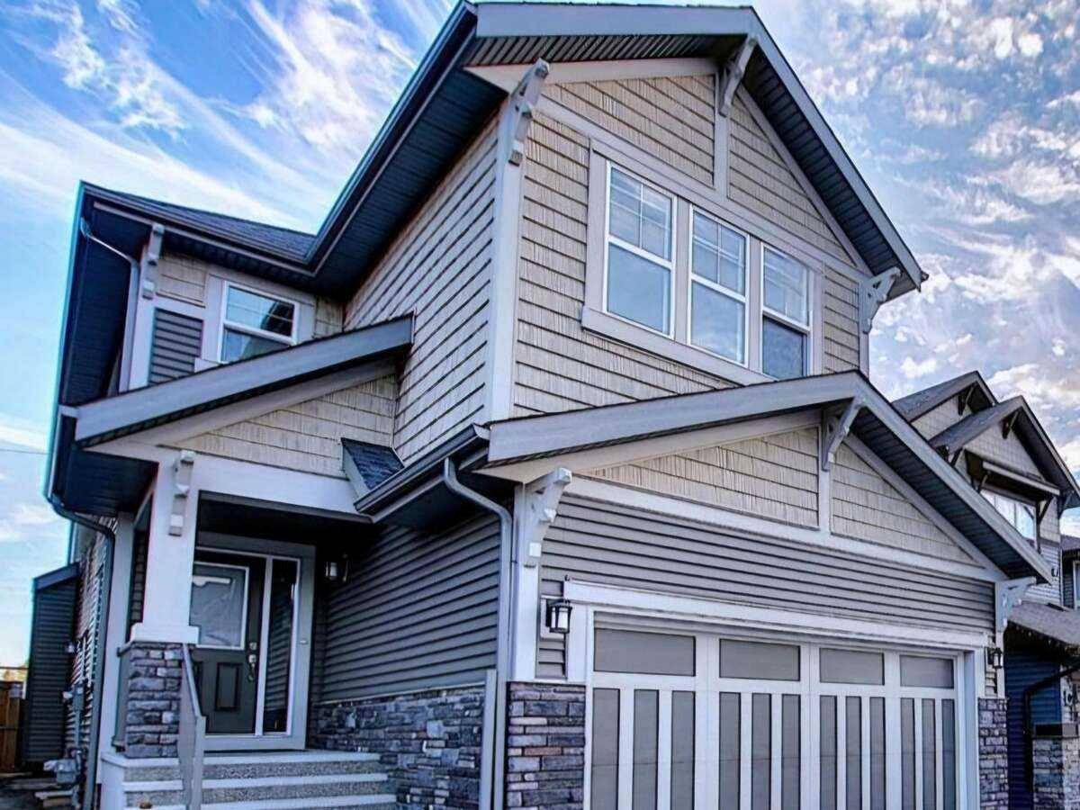 Airdrie, AB T4A 0X7,238 Kingfisher CRES Southeast