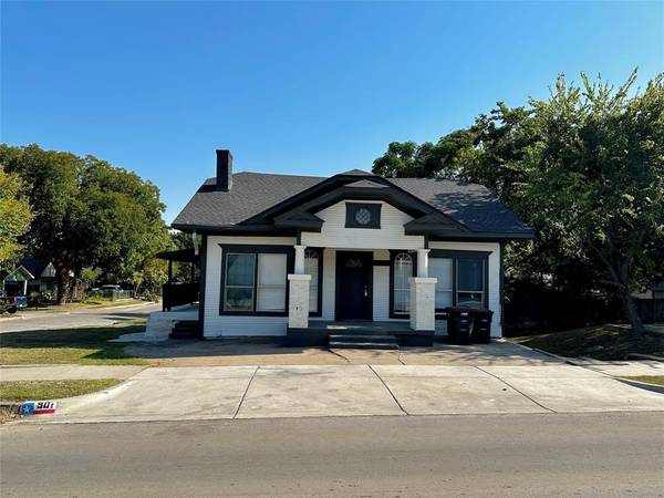 901 Park Street, Fort Worth, TX 76164