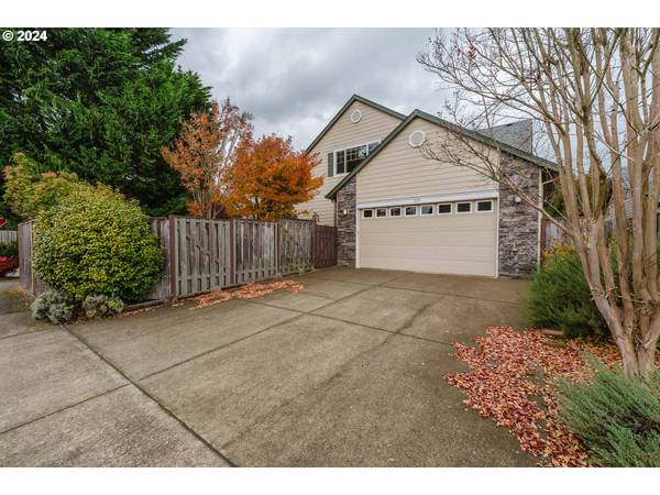 219 NW TERRITORIAL RD, Canby, OR 97013