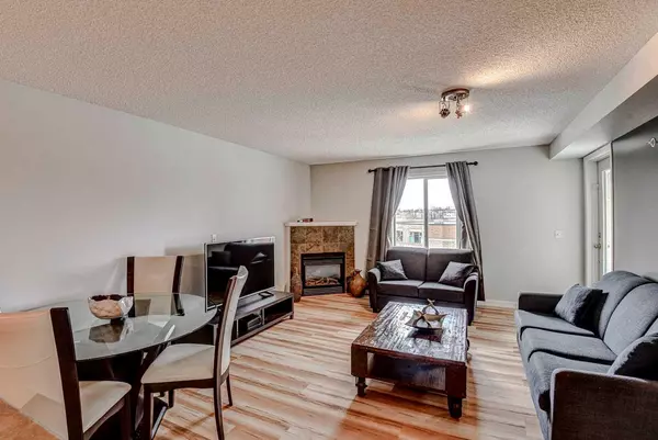 Calgary, AB T3G 5N5,1000 Citadel Meadow PT NW #310