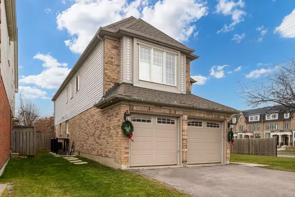 Whitby, ON L1P 1X4,33 Tweedie CRES #BSMT