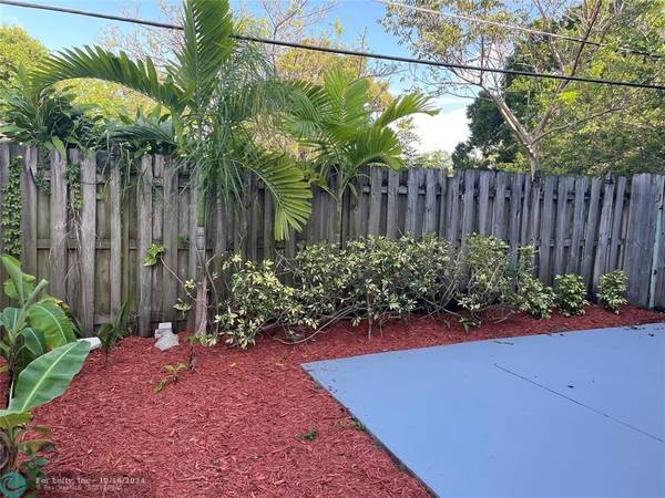 Fort Lauderdale, FL 33304,1423 Holly Heights Dr  #3