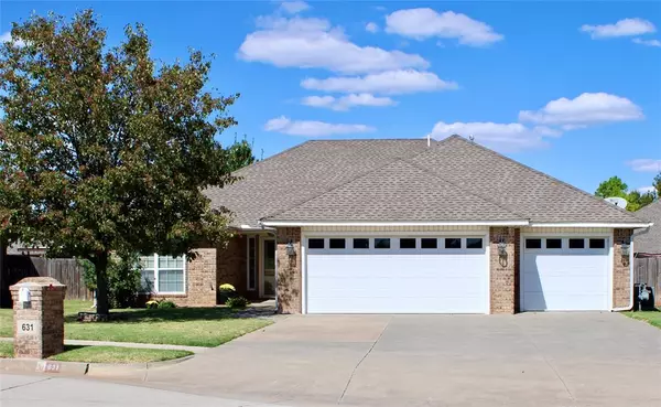 631 W Shadow Ridge Way, Mustang, OK 73064