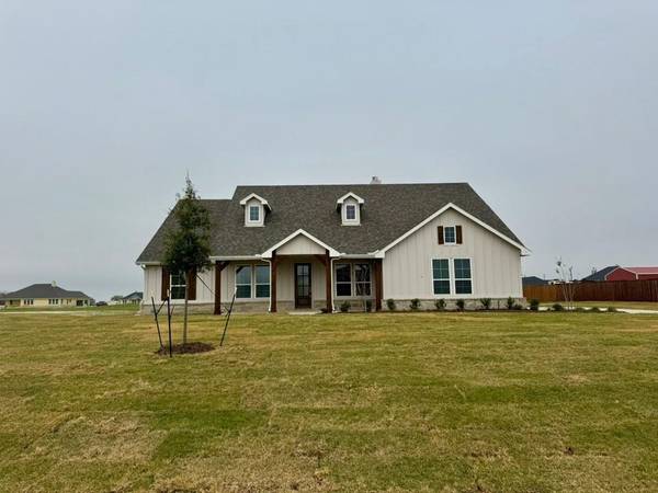 1 Ina Road, Tom Bean, TX 75489