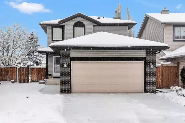 132 Tuscany Hills CIR NW, Calgary, AB T3L 2E5