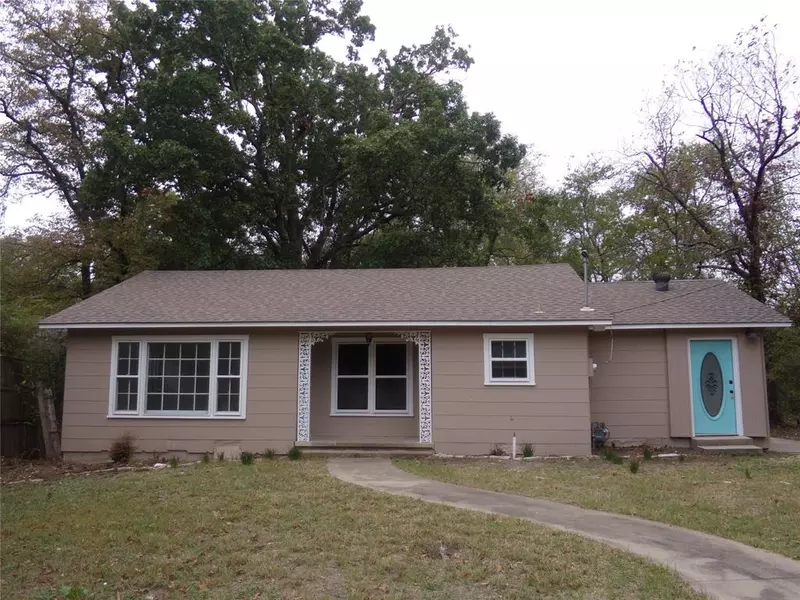 2916 W 2nd, Corsicana, TX 75110