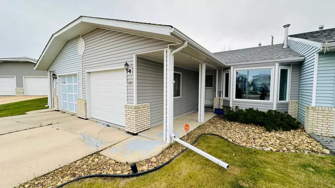 830 Birchwood Close #14, Drumheller, AB T0J 0Y6