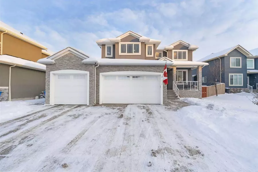 152 Kinniburgh BLVD, Chestermere, AB T1X 0M2