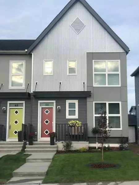 58 Livingston Gate NE, Calgary, AB T3P 0V2