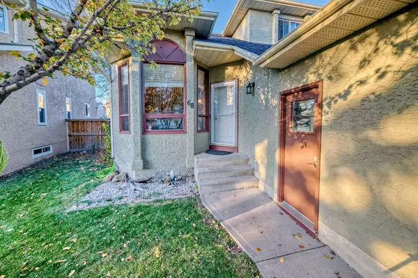 Calgary, AB T3K 3X8,68 Harvest Wood PL NE