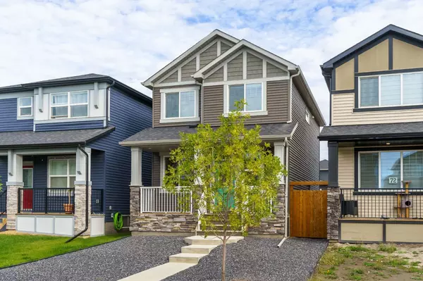 Calgary, AB T2X 4T5,68 Legacy Glen PL SE