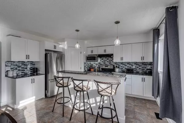 Airdrie, AB T4B 0H7,302 Luxstone WAY SW